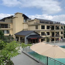 汇贤园林酒店(开阳龙岗镇店)
