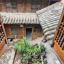 云龙古楼客栈