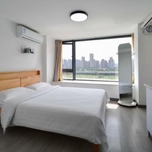 漫途民宿(福星惠誉东湖城拾光店)