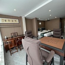 贺兰桃玺民宿