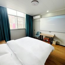 上海舒皓宾馆(美兰湖地铁站店)
