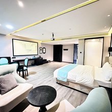 浠岸酒店(黄金埠步行街店)