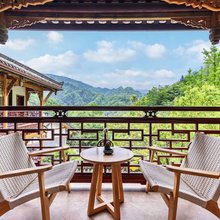 青城山听蝉·民宿