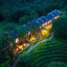 云茶山庄