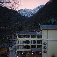 山之野.私汤.温泉民宿(海螺沟冰川森林公园店)