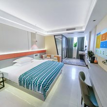 聚豪智享公馆(中山泰丰购物中心店)