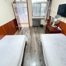 秦龙旅馆