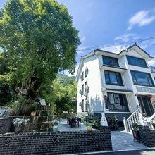 林深见鹿民宿(双龙景区鹿女湖店)