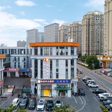 易佰良品酒店(南京江宁大学城交通学院地铁站店)