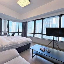 NEW HOUSE 高端轻奢公寓(成都建设路东郊记忆店)