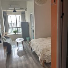 新雅公寓(重庆江北机场店)