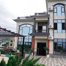 碧宵小院民宿(蒙自碧色寨风景区店)