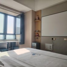 枫叶居精品民宿(万达广场店)