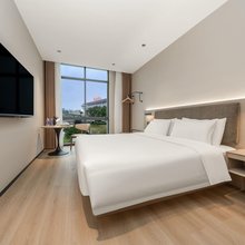 旅程酒店(衢州高铁站万达广场店)