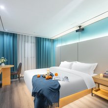 柏瑞影院酒店(南昌万寿宫八一广场店)