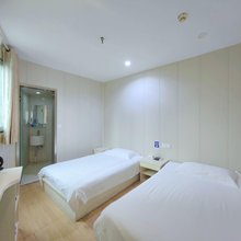 易佰连锁酒店(上海静安第四人民医院店)