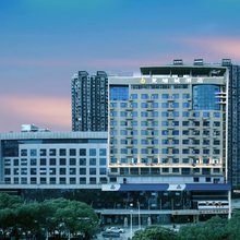 圣瑞诚酒店(南昌朝阳西湖万达灌婴路地铁站店)
