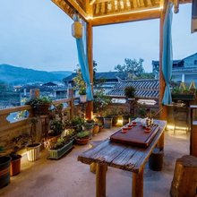 腾冲九悦Comfyest日出全景环幕田园火山观景民宿(和顺古镇店)