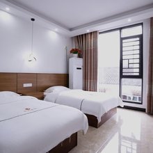 芙蓉镇营盘溪客栈