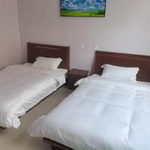 乌兰布统骑士客栈