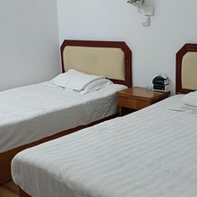 寻乌港湾商务宾馆