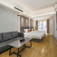 福州云璟轻奢公寓(东二环泰禾广场竹屿地铁站店)