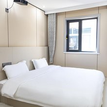 到这里·投影民宿(北戴河老虎石公园店)