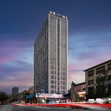 古唐Loft酒店(常德高铁站欢乐城店)