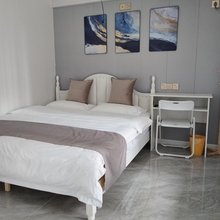 风亭晚公寓(成都东站店)