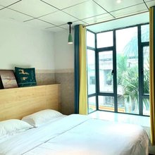逸佳优精品公寓(东莞利丰广场店)