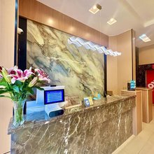 菲梵国际公寓(湛江火车站海滨公园店)
