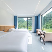 阳朔田间观景民宿(遇龙河店)
