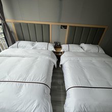 华晨公寓(贵阳北站店)