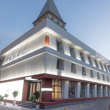 满洲里格韵酒店(中苏金街店)
