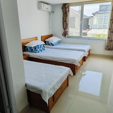 成山头胖姐聚家乐