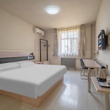 城市之家连锁酒店(保定复兴中路华电二校店)
