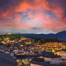 ERSHI尔是山·古城全景白房子度假美宿(丽江大水车店)