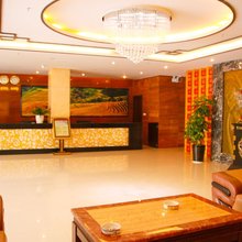 龙胜珊瑚大酒店