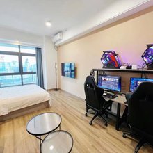 Hobo电竞公寓(衢州高铁站万达广场店)