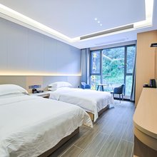 神农架伴山伴城酒店