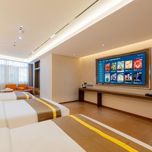 陌尚轻居美宿(小公园店)