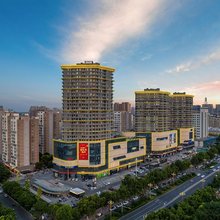 云朵·茶空间｜TEA设计·180°云端观景投影美宿(胖东来天使城店)