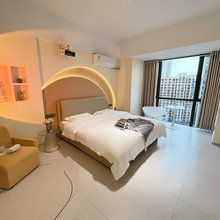 栖涧里公寓(南华大学店)
