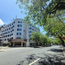 三明悦竹酒店(列东街军岩路店)