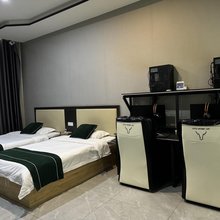 贝斯仑电竞主题宾馆