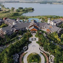 邢台内丘扁鹊湖阿尔卡迪亚国际度假酒店