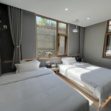 悦山·风清民宿(威海里口山店)
