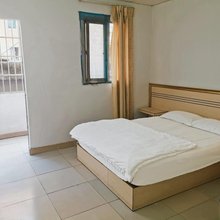 鑫荣租房住宿(广州白云站店)