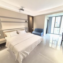 华怡轻奢公寓(武汉站店)