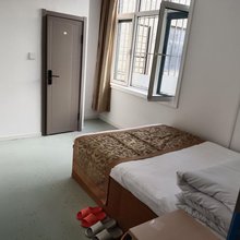 大连迎客松旅店